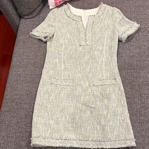 Classic Tweed Short Sleeve Shift Dress in Light Mint